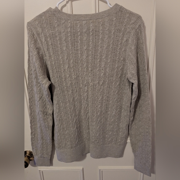 Abercrombie and Fitch Oatmeal Crew Knit Sweater - Picture 2 of 4